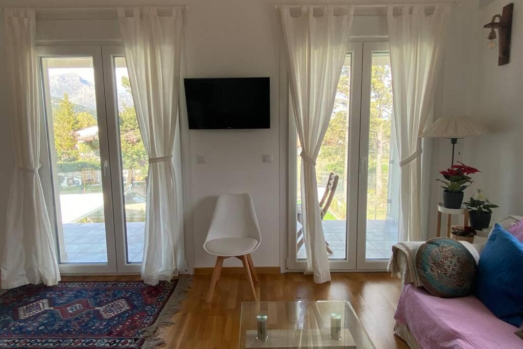 Charming Apartment In ベセリル・デ・ラ・シエラ エクステリア 写真